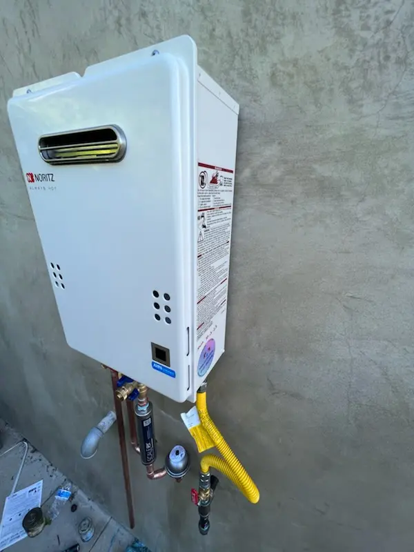 Tankless water heater installation for Laguna Hills homes